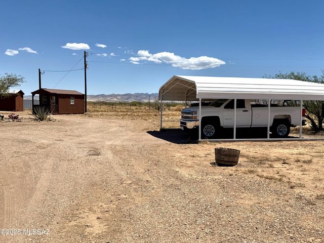 13384 S Cottonwood Road, Pearce, AZ 85625