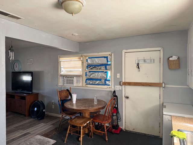 6127 Avenue Q, Lubbock, TX 79412