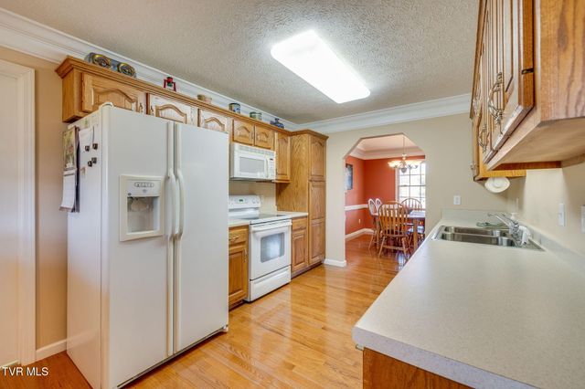 112 Riverchase Drive, Church Hill, TN 37642