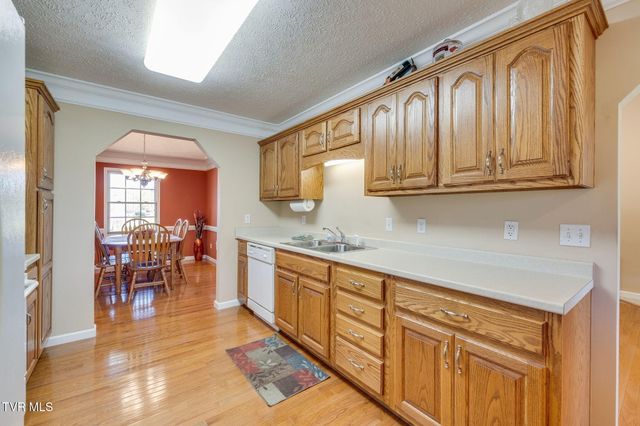 112 Riverchase Drive, Church Hill, TN 37642
