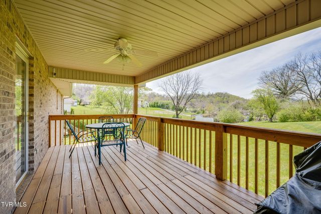 112 Riverchase Drive, Church Hill, TN 37642