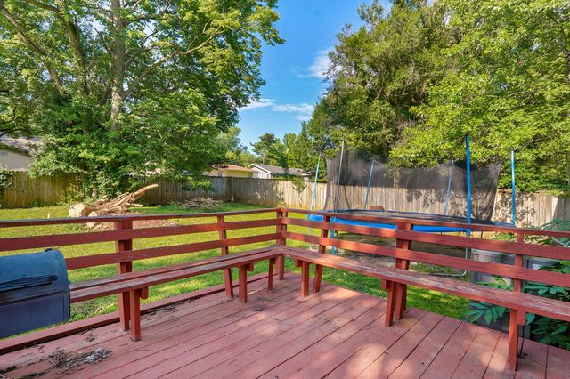 4534 W La Siesta Street, Springfield, MO 65802