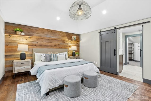 25711 SE 31st Place, Sammamish, WA 98075