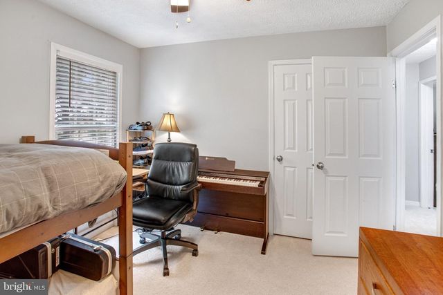 16099 DEER PARK DR, Dumfries, VA 22025