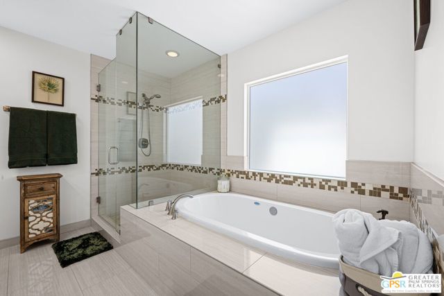 13435 Erwin Street, Los Angeles, CA 91401