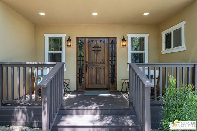 13435 Erwin Street, Los Angeles, CA 91401
