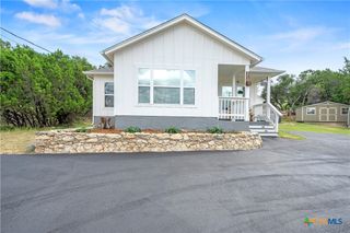 1110 Twin Deer Lane, Canyon Lake, TX 78133