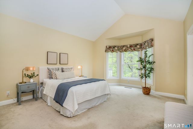 39 Emily Way 39, West Hartford, CT 06107