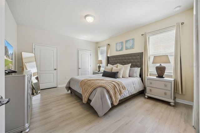 8875 QIN LOOP, Kissimmee, FL 34747