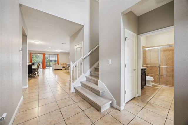 8875 QIN LOOP, Kissimmee, FL 34747