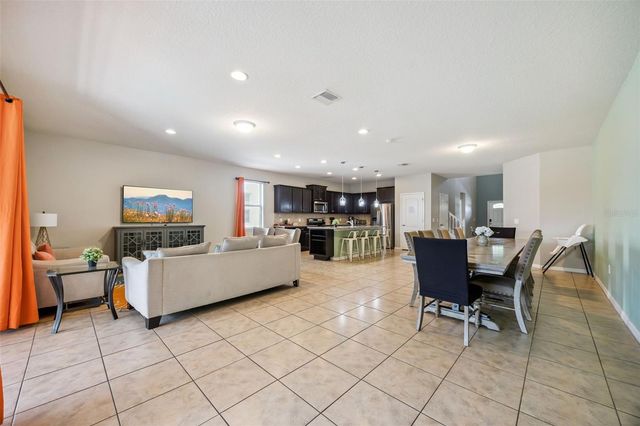 8875 QIN LOOP, Kissimmee, FL 34747