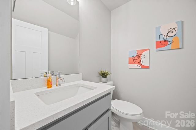 2014 Bryant Park Drive, Charlotte, NC 28208