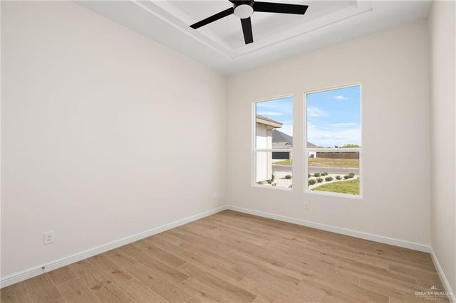 8031 N 48th Lane, Mcallen, TX 78504