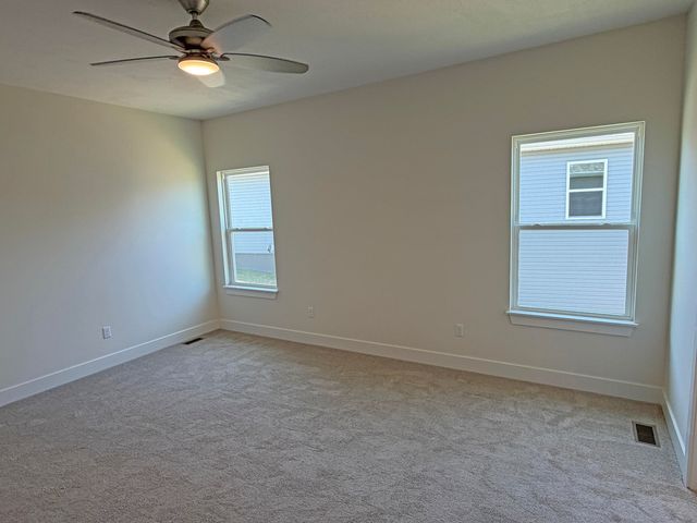 1293 N Maxine Avenue, Nixa, MO 65714