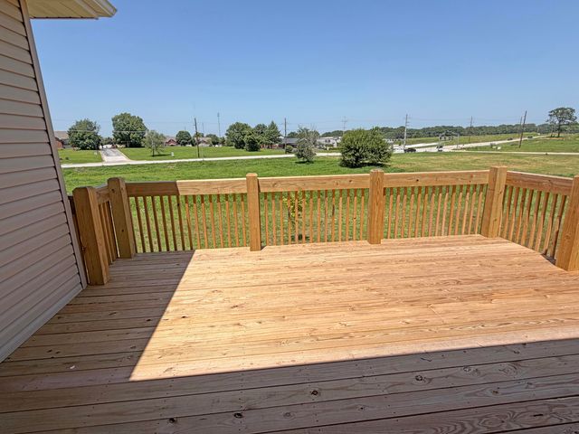 1293 N Maxine Avenue, Nixa, MO 65714