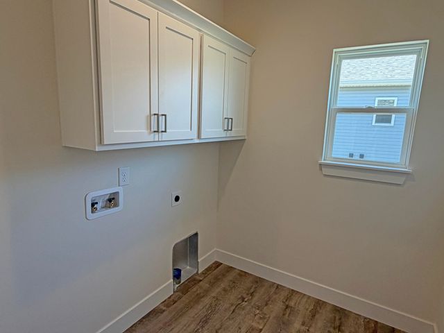 1293 N Maxine Avenue, Nixa, MO 65714