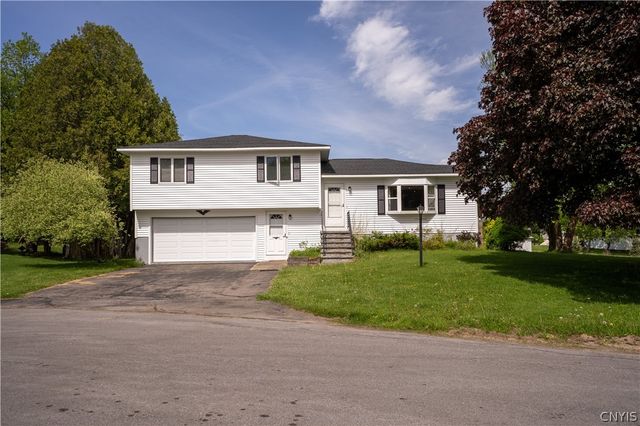810 Hillview Drive, Herkimer, NY 13350