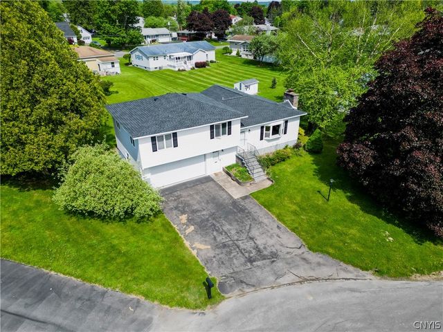 810 Hillview Drive, Herkimer, NY 13350