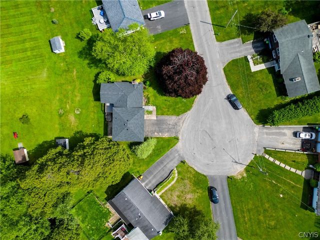 810 Hillview Drive, Herkimer, NY 13350
