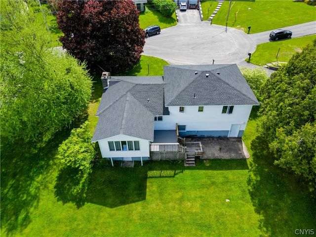 810 Hillview Drive, Herkimer, NY 13350