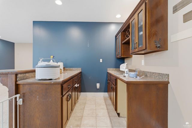 8739 William Drive, Manhattan, KS 66502