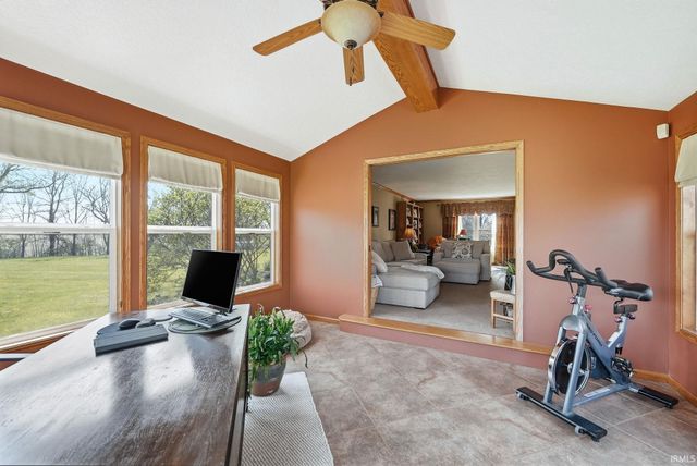 7020 E CR 900 N, Albany, IN 47320