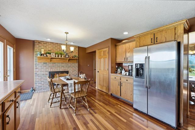 7020 E CR 900 N, Albany, IN 47320