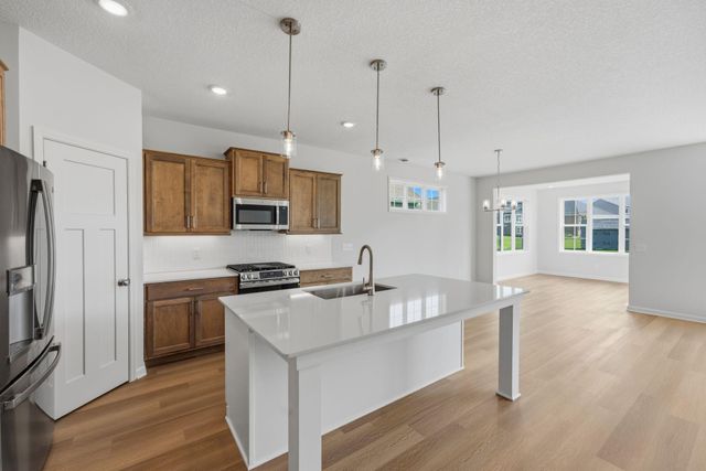 6321 158th Street N, Hugo, MN 55038