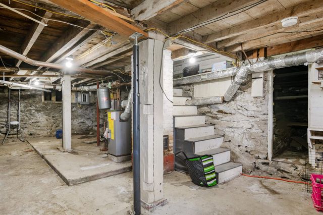 162 Caswell Avenue, Derby, VT 05830