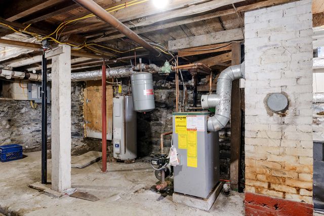 162 Caswell Avenue, Derby, VT 05830