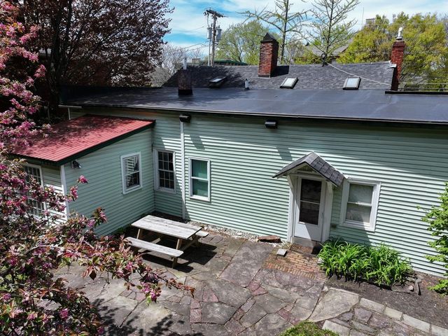 30-32 North Champlain Street, Burlington, VT 05401