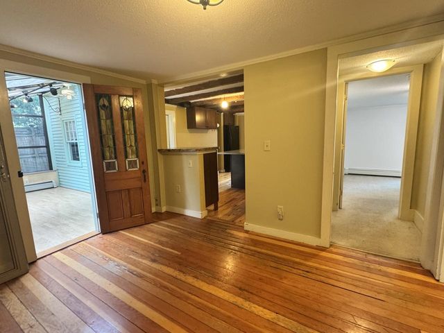 30-32 North Champlain Street, Burlington, VT 05401