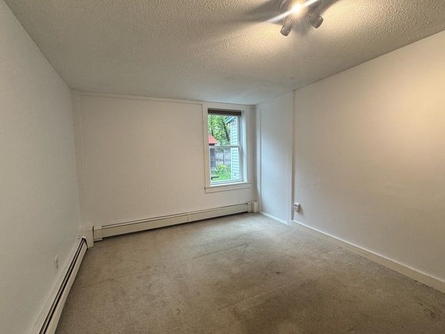 30-32 North Champlain Street, Burlington, VT 05401