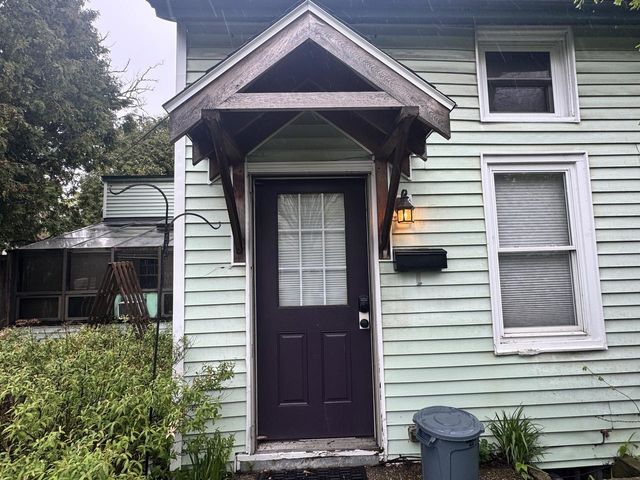 30-32 North Champlain Street, Burlington, VT 05401