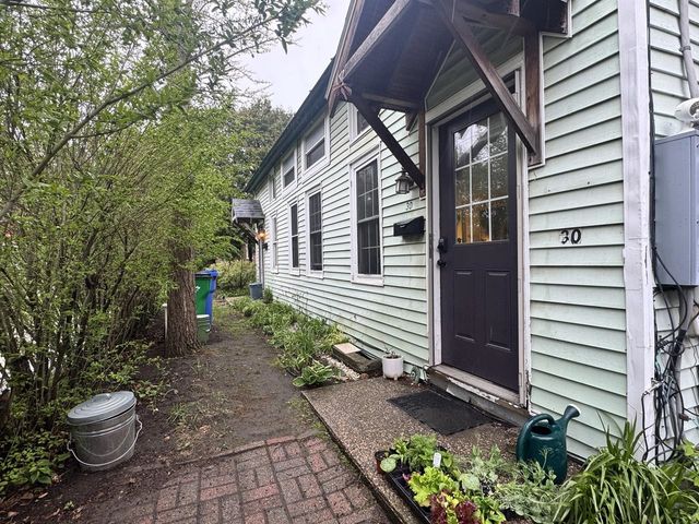 30-32 North Champlain Street, Burlington, VT 05401