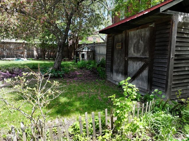 30-32 North Champlain Street, Burlington, VT 05401
