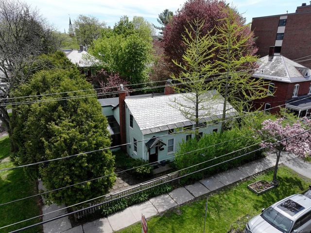 30-32 North Champlain Street, Burlington, VT 05401