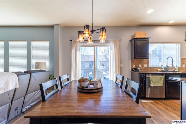 18701 Birchwood Avenue, Omaha, NE 68135