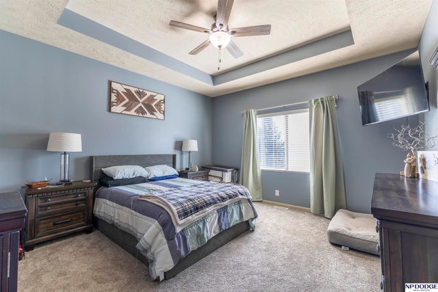 18701 Birchwood Avenue, Omaha, NE 68135