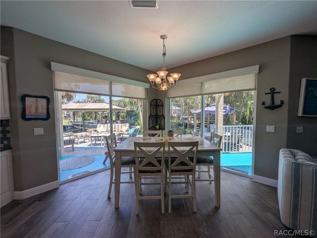 556 NW Fern Drive, Crystal River, FL 34428