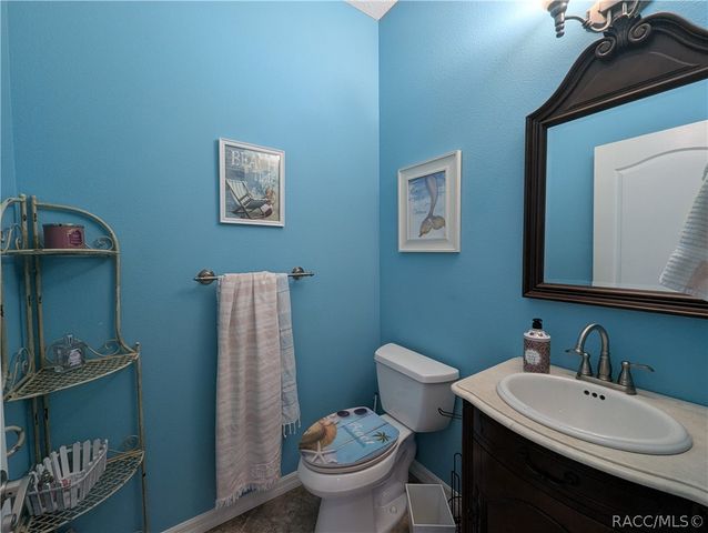 556 NW Fern Drive, Crystal River, FL 34428