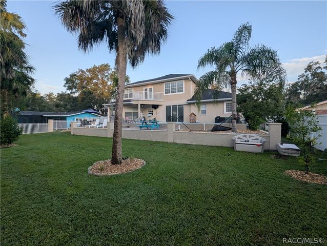556 NW Fern Drive, Crystal River, FL 34428