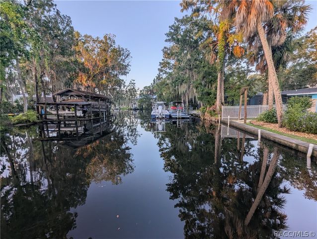 556 NW Fern Drive, Crystal River, FL 34428