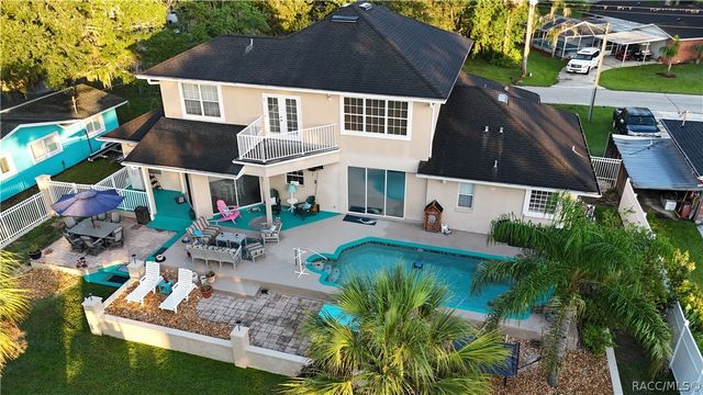 556 NW Fern Drive, Crystal River, FL 34428