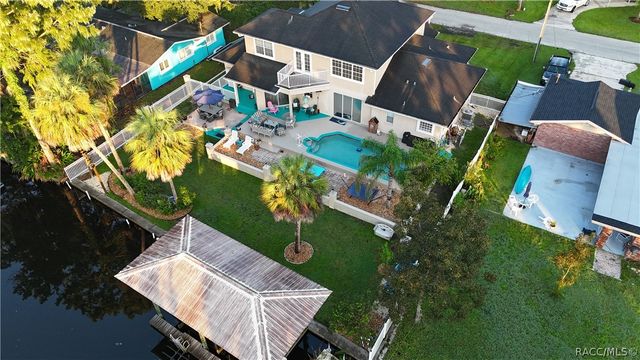 556 NW Fern Drive, Crystal River, FL 34428