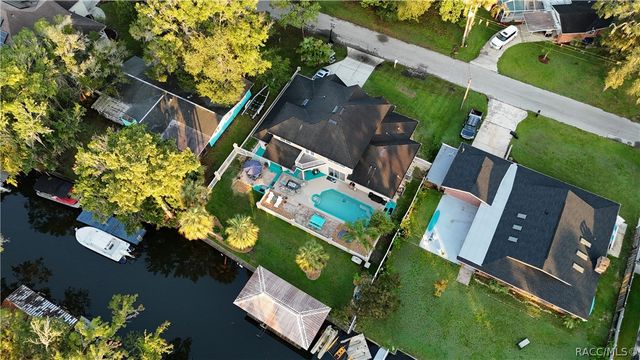 556 NW Fern Drive, Crystal River, FL 34428