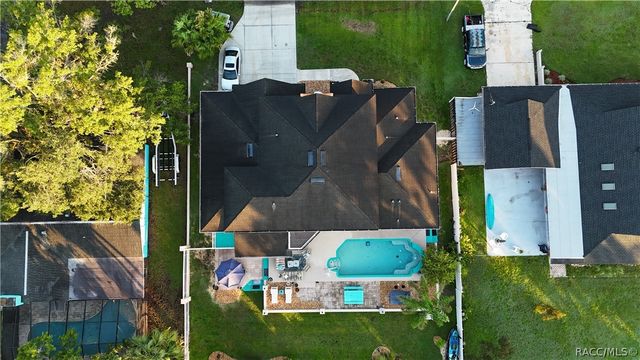 556 NW Fern Drive, Crystal River, FL 34428