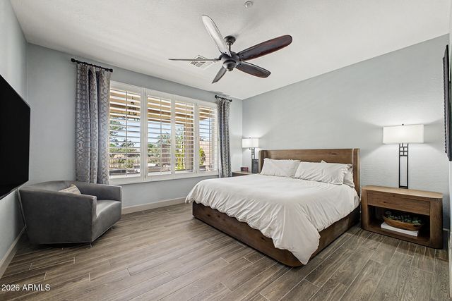 40726 N NOBLE HAWK Court, Phoenix, AZ 85086