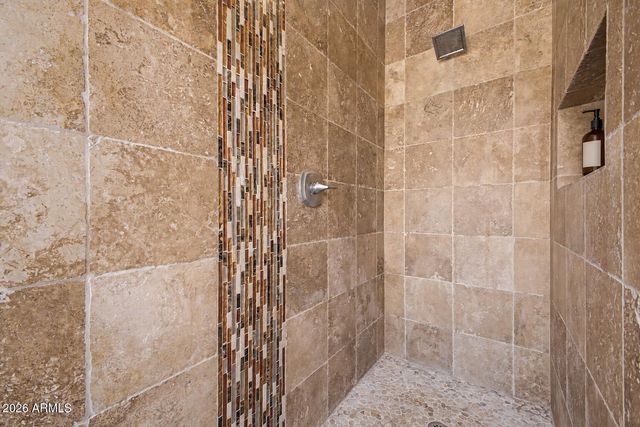 40726 N NOBLE HAWK Court, Phoenix, AZ 85086