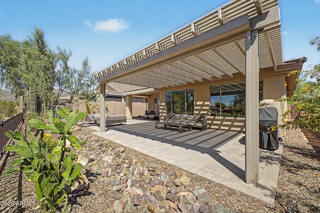 40726 N NOBLE HAWK Court, Phoenix, AZ 85086